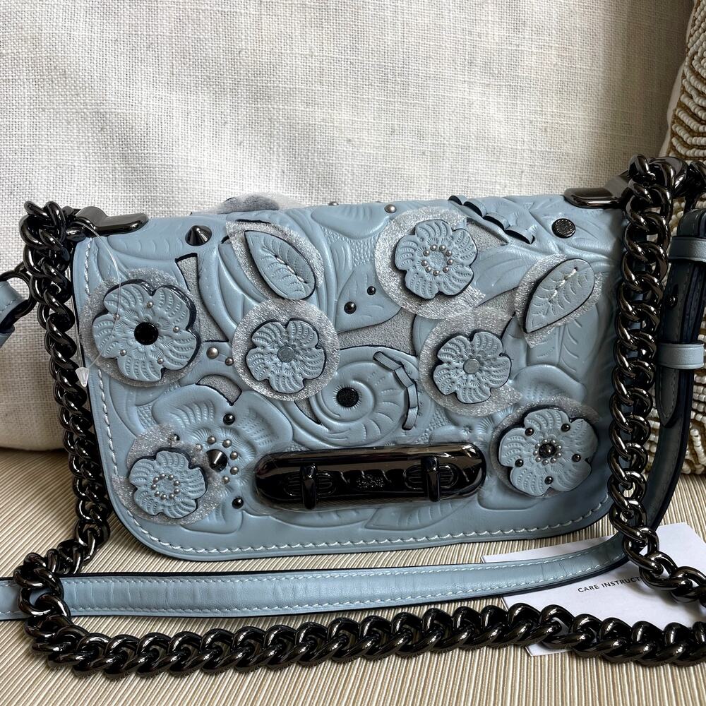 New Coach Swagger 20 Tea Rose Tooling Leather Blue 12038, NWT